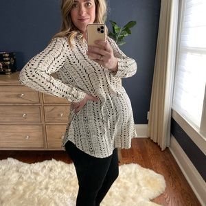 Pinkblush Maternity Ivory Abstract Tunic Blouse